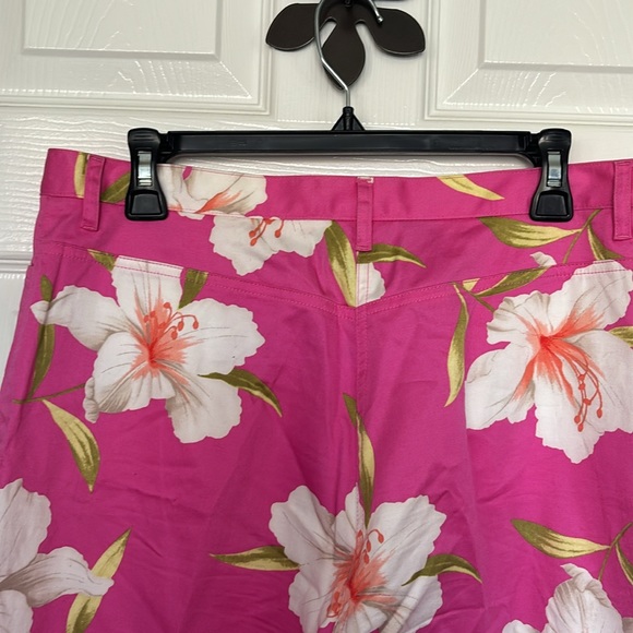 3 for $10 Lauren Ralph Lauren Tropical Style Ladies Capris size 12 - Picture 8 of 12